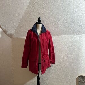 Women’s London Fog red draw string waist spring rain coat missing hood
